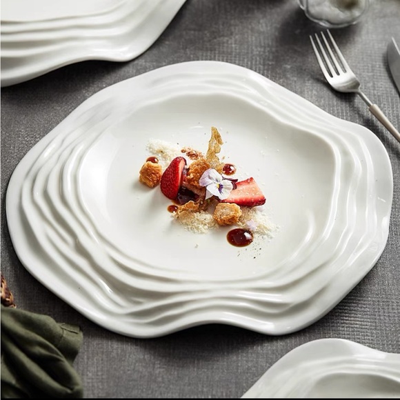 Tableglow Ripples -Plate - Picture 2 of 7